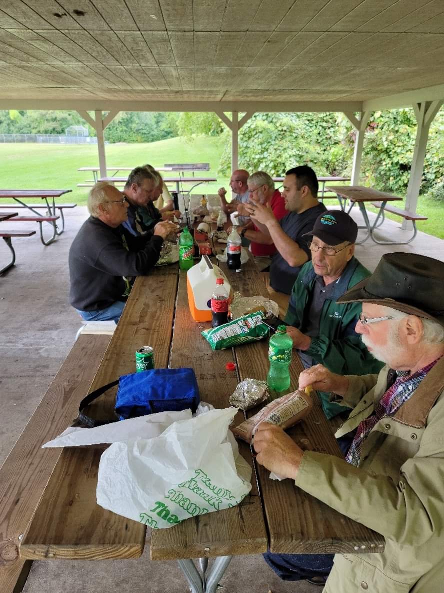 Picnic-Lunch-915.jpg